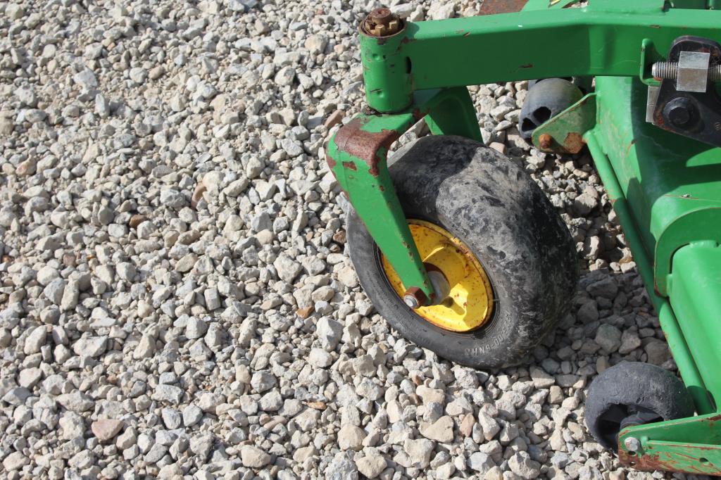 John Deere 757 Z Trak Zero Turn Mower