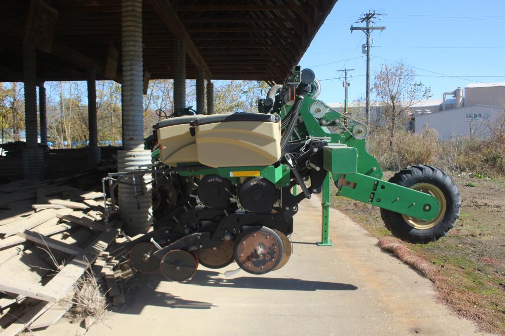 Great Plains Twin-Row 12-Row 3pt Grain Drill