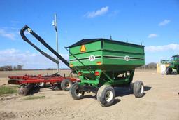 J&M 1074 Pull Type Seed Wagon