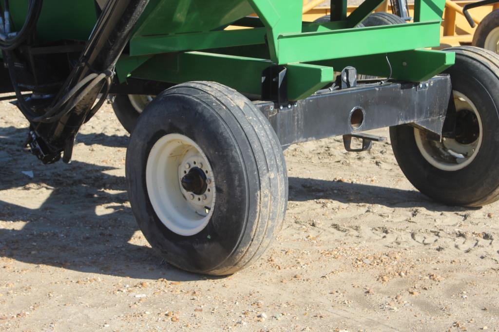 J&M 1074 Pull Type Seed Wagon