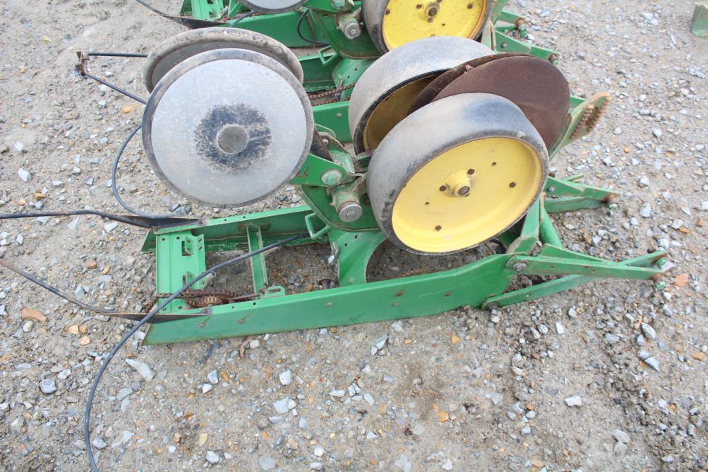 (5) John Deere 7300 Planter Units