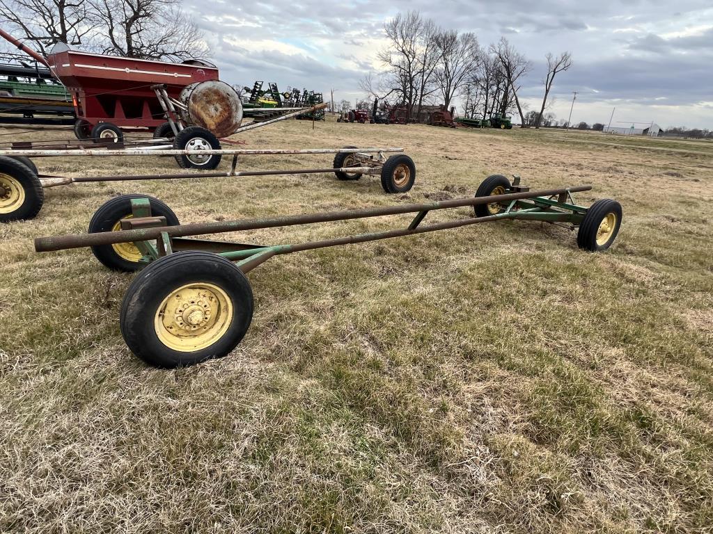 John Deere 20' Pull Type Header Wagon