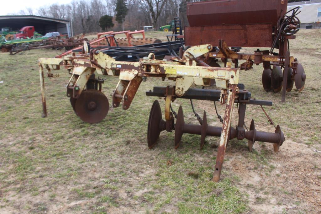 Amco ML06-12 3pt Levee Plow