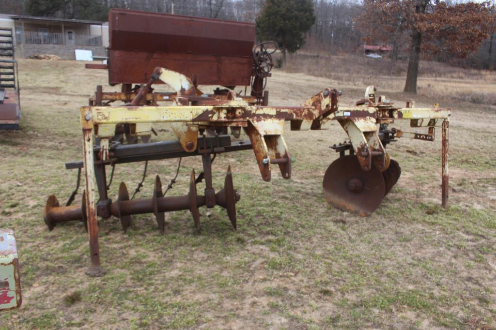 Amco ML06-12 3pt Levee Plow