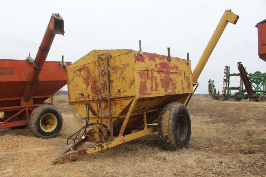 Eddins Pull Type Grain Cart