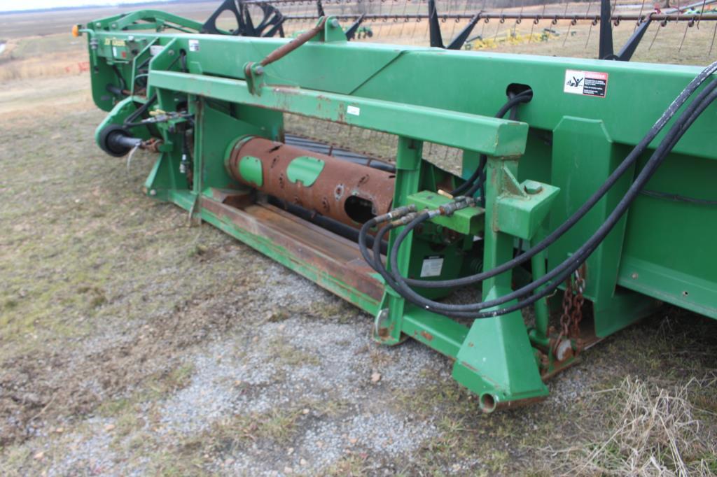 John Deere 925D 25' Draper Header