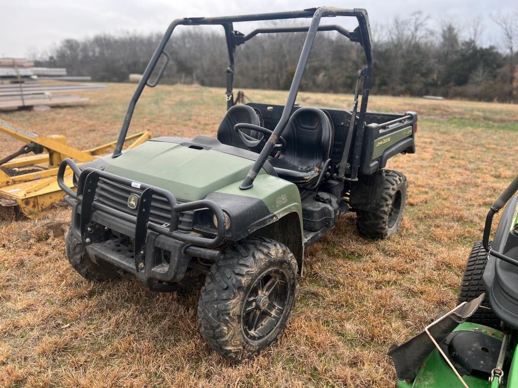 2013 John Deere 825 Gator 4x4 UTV