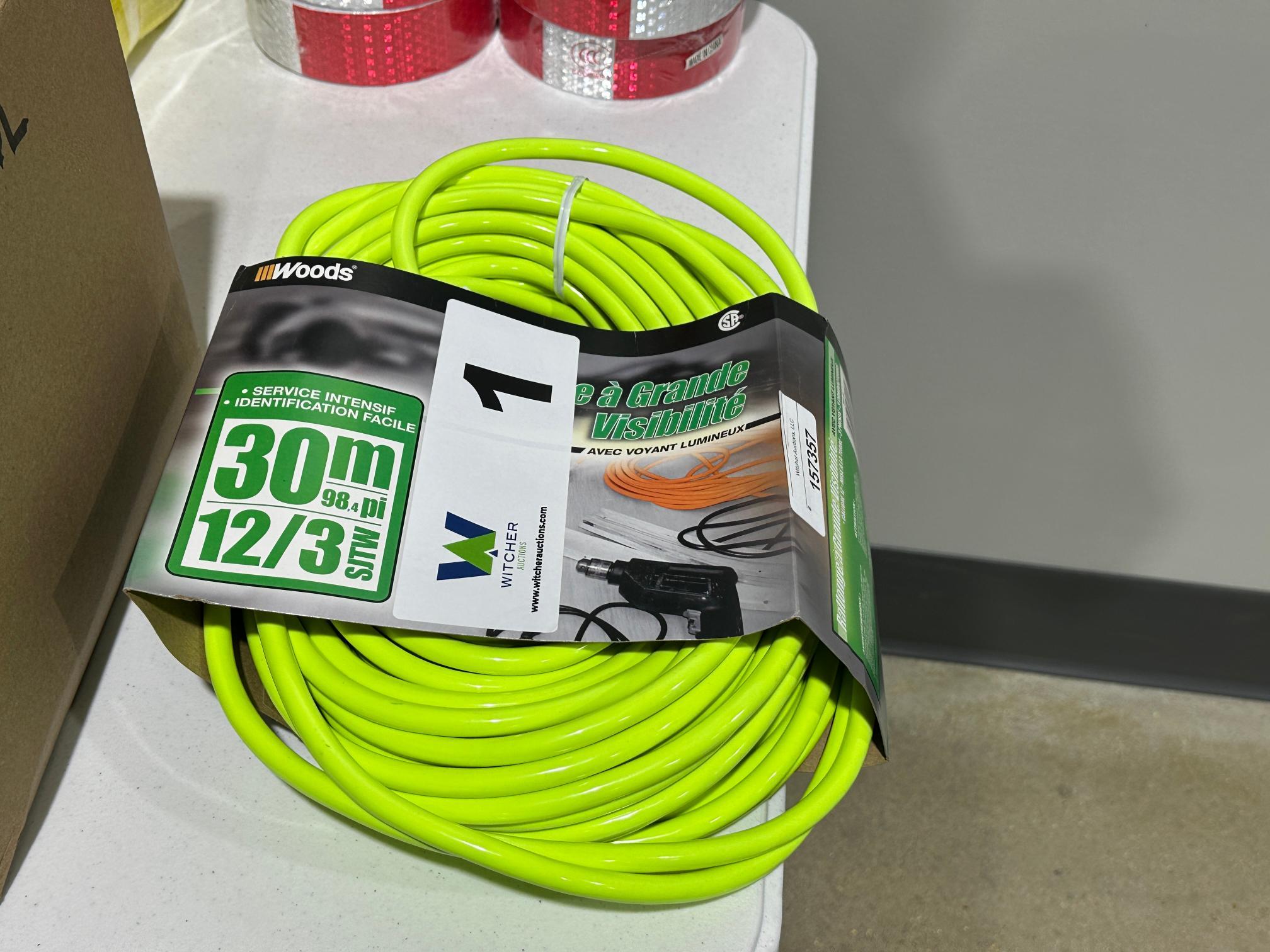 Woods 98' 12/3 Gauge Extension Cord