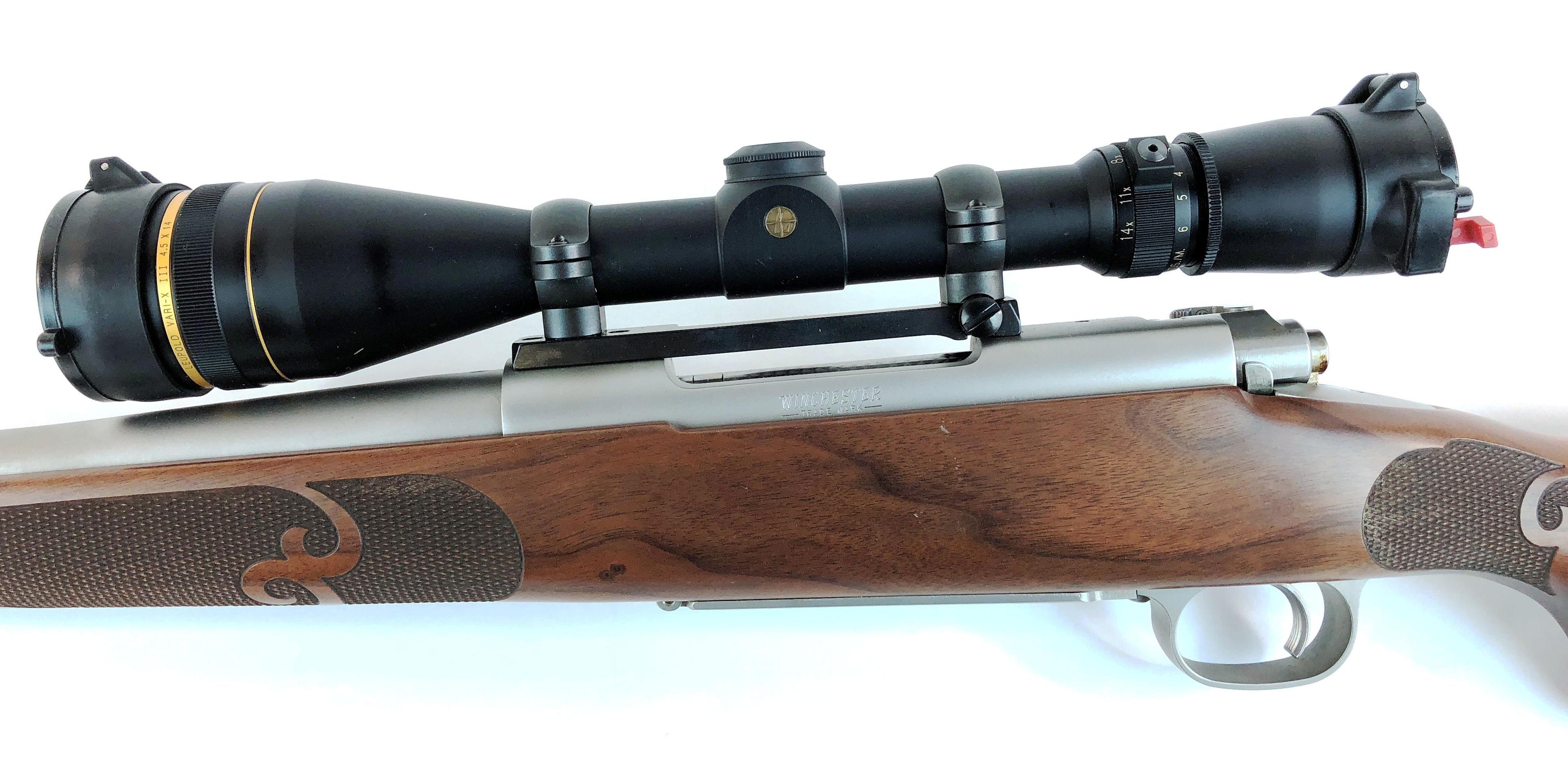 Winchester Model 70 Gun Walnut Classic 7MM REM MAG Rifle with Leupold Scope Serial G66003