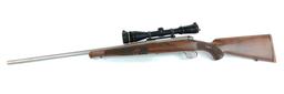 Winchester Model 70 Gun Walnut Classic 7MM REM MAG Rifle with Leupold Scope Serial G66003