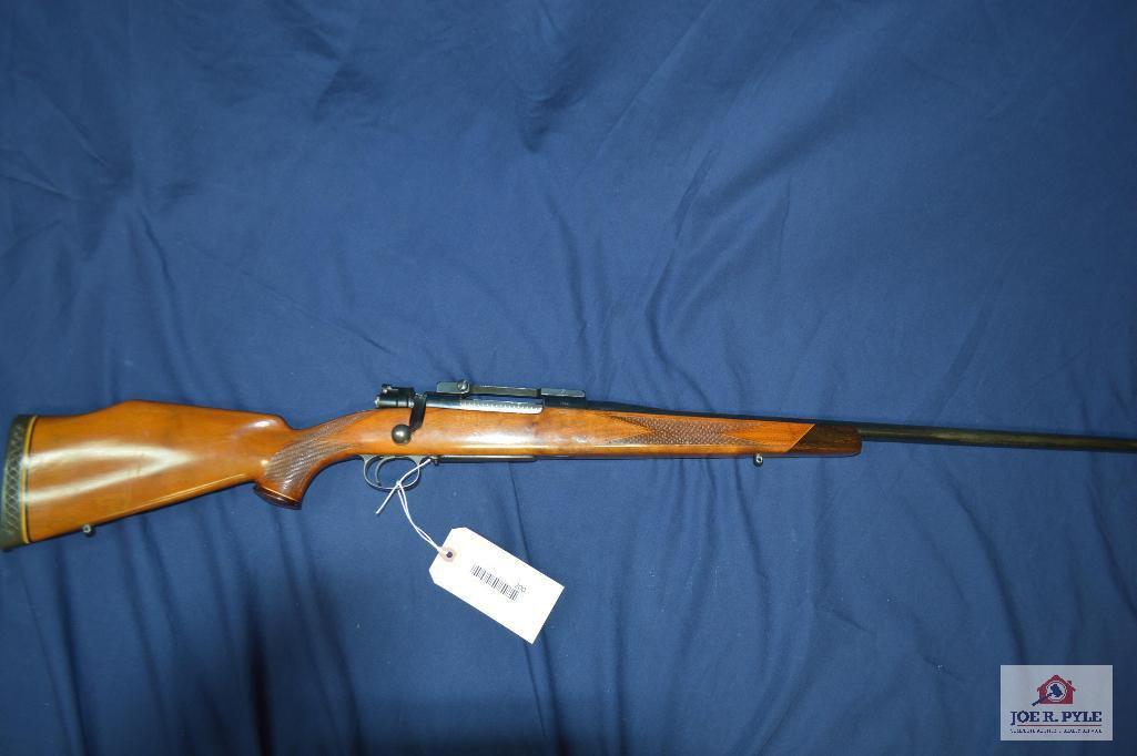 Weatherby Southgate .270 WBY. Serial 3692.