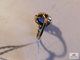 Ladies Ring 10k Gold Ring Blue Set Nice Ring