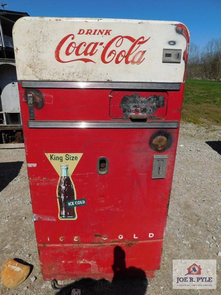 5ft 3in Coca-Cola Wide 32.5 Deep, Model #F83B5W (King Size Ice Cold) Serial F65937 Vendo co,