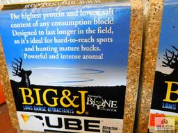 7 big and attractant cubes