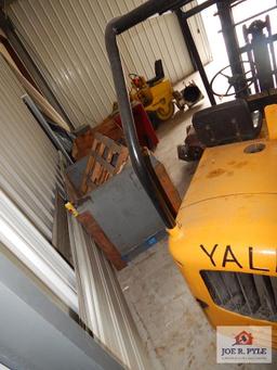 Yale gas-powered forklift Serial #560088, 2838 hours