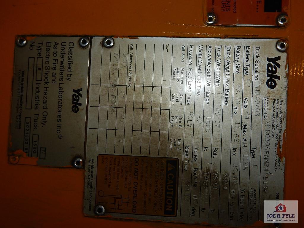 Yale stand up electric forklift w/ extended reach Serial #N540703