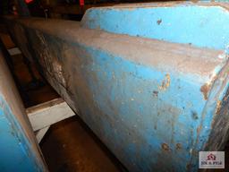 Bradley spreader 80,000 lb. capacity w/ chains