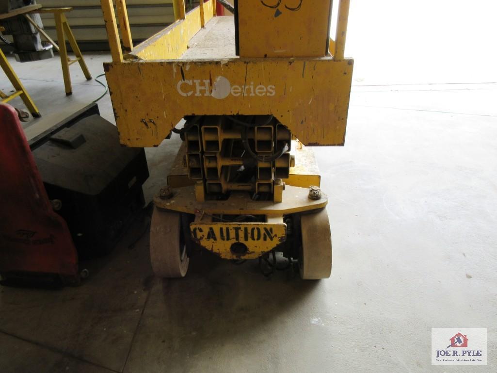 Marklift Model CH20NEP Scissor Lift