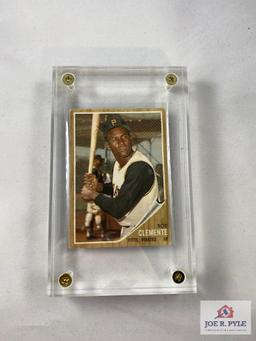 Bob Clemente 1962 Topps 10 Baseball Card