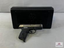 [120] Ruger SR40c .40 S&W, SN: 343-90683