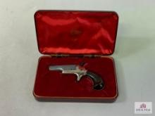 [25] Colt Derringer .22 Short, SN: 19297D