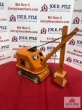 Vintage Tonka crane