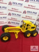 Tonka road grader