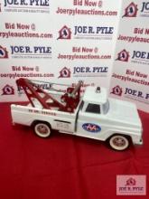 Tonka wrecker truck