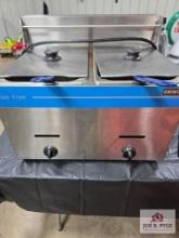 Uniworld Gas-heated deep fryer