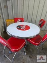 Vintage Coca-Cola table with 4 vintage Coca-Cola chairs