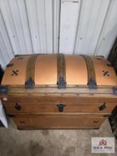 Treasure chest with boxes inside