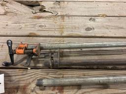 Pipe clamps (3x)