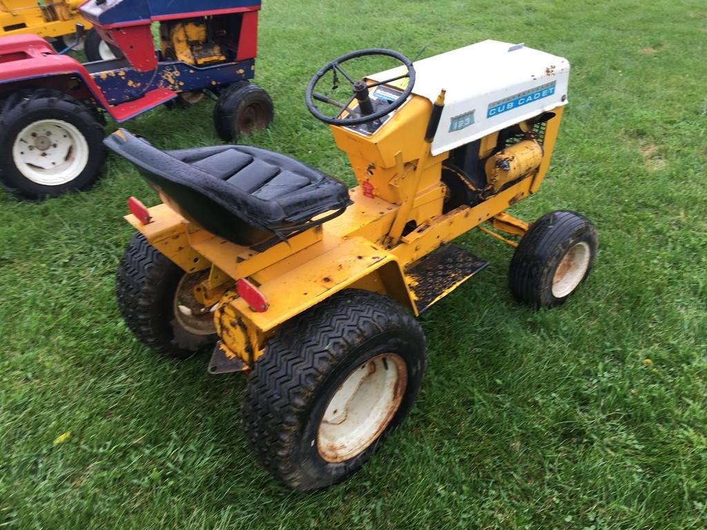 Cub Cadet 123