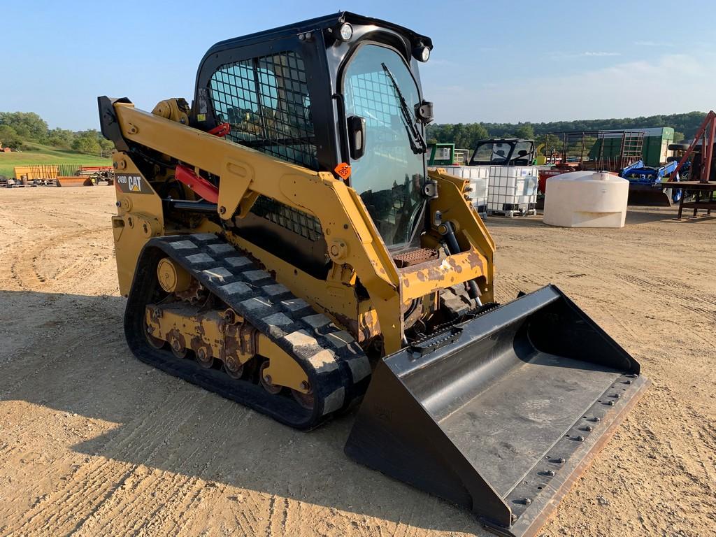 CAT 249D Skid Loader