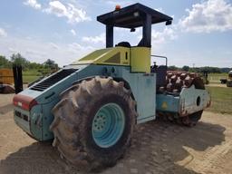 2000 Ammann Verdichthing AG AC110 Roller