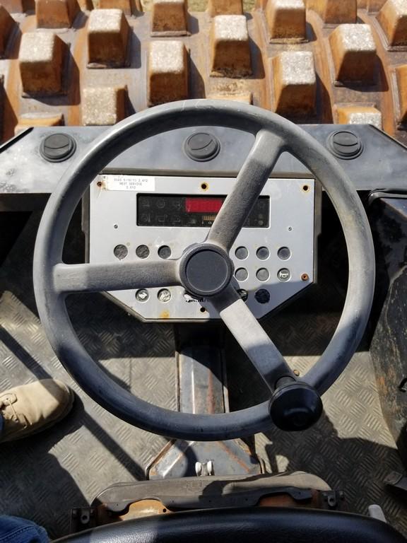 2000 Ammann Verdichthing AG AC110 Roller