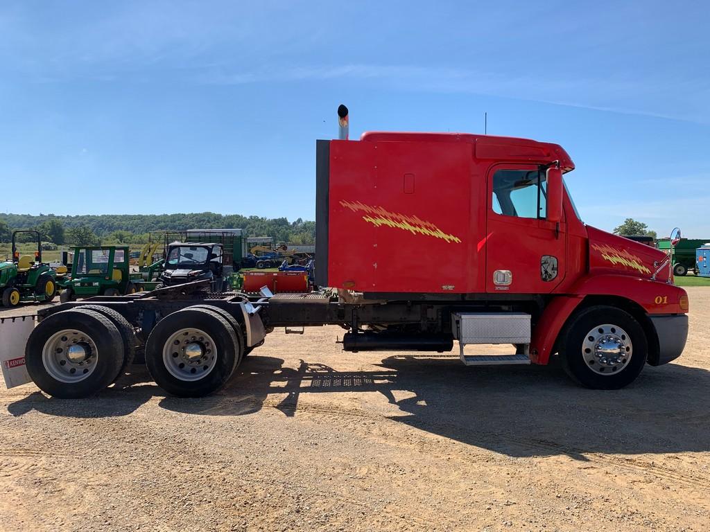 Freightliner Century Class Truck Tractor