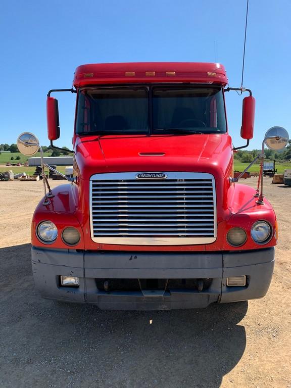 Freightliner Century Class Truck Tractor