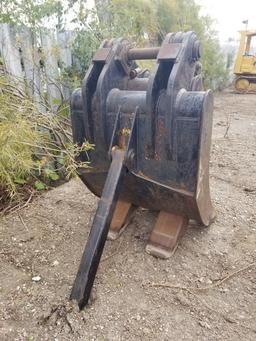Excavator Clam Bucket