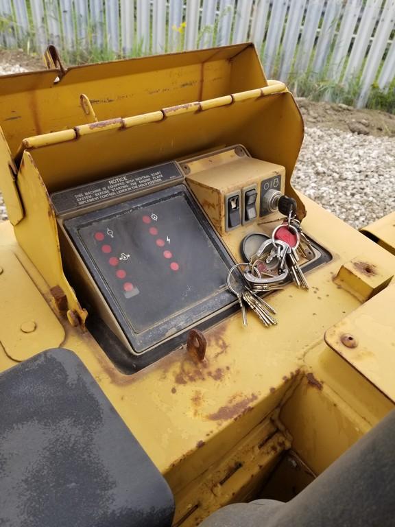 1993 Cat 953B Crawler Loader
