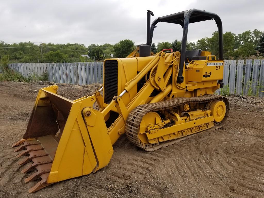 1977 John Deere 555-A Crawler Loader