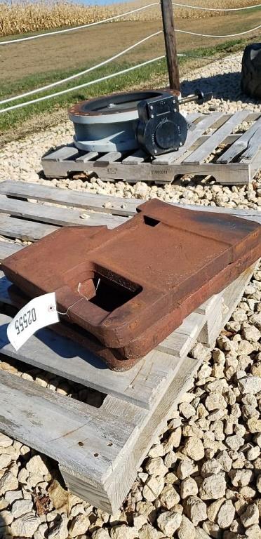 IH 100# FRONT SUITCASE WEIGHTS