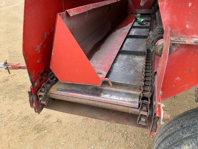 New Holland 16' Chopper Wagon