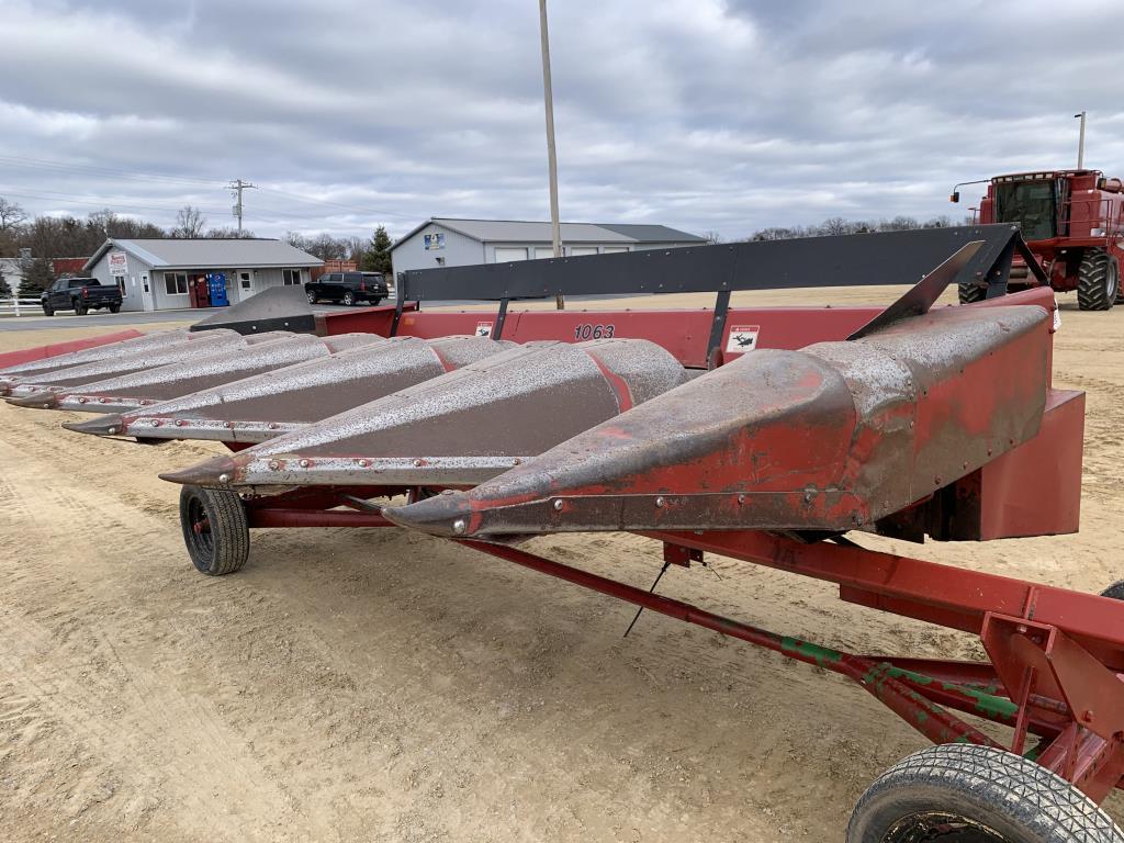 Case IH 1063 6 Row Corn Head