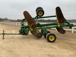 John Deere 220 Disc