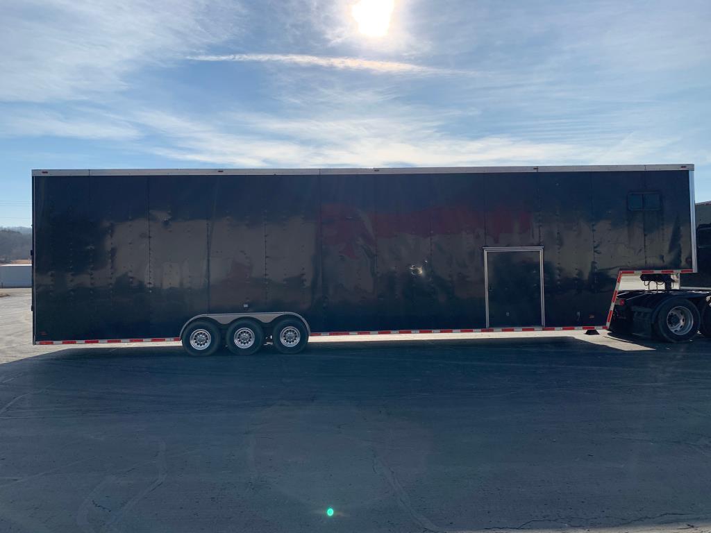 2008 King Cobra 53' Gooseneck Racing Trailer