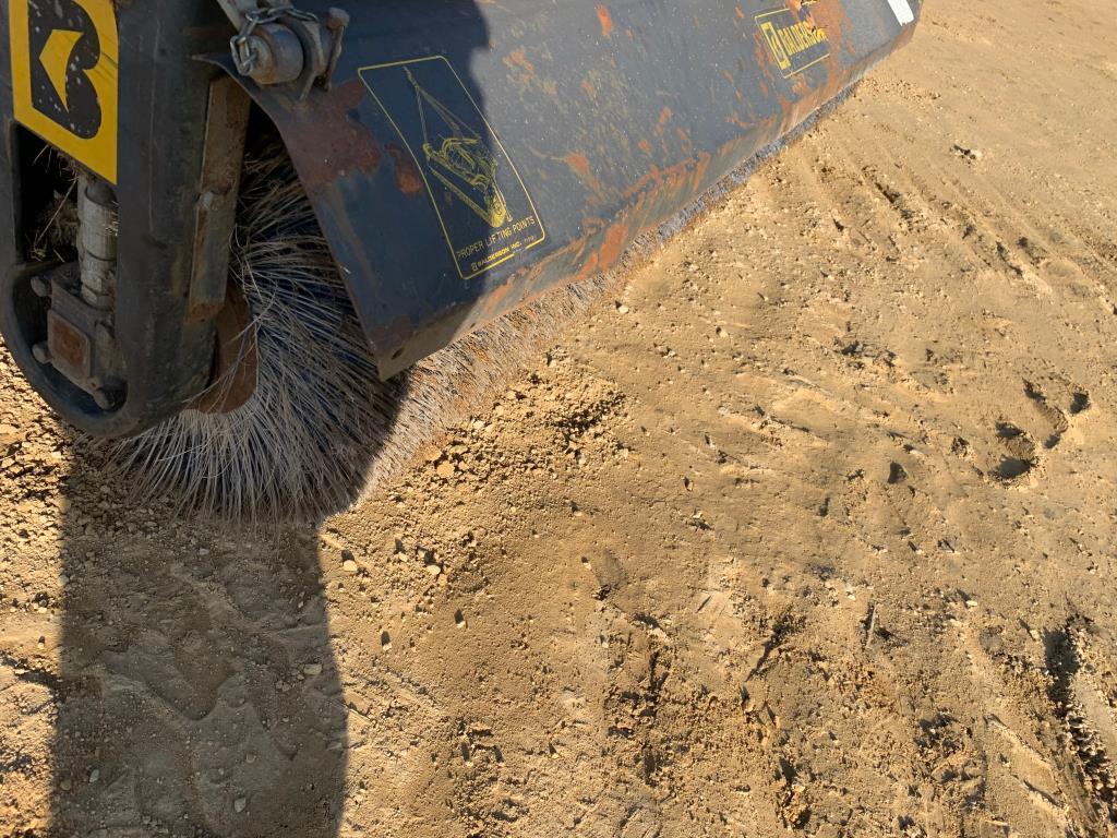 Balderson BHBITQ 8' Hyd Broom