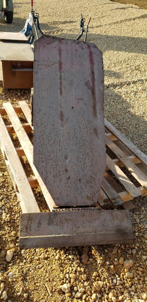 GRAVELY WALK BEHIND W/NIEMAN ROOF ATTACHMENT