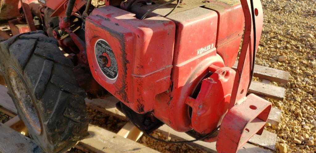 GRAVELY WALK BEHIND W/NIEMAN ROOF ATTACHMENT