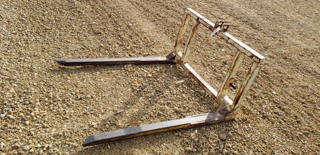 3 PT BALE MOVER